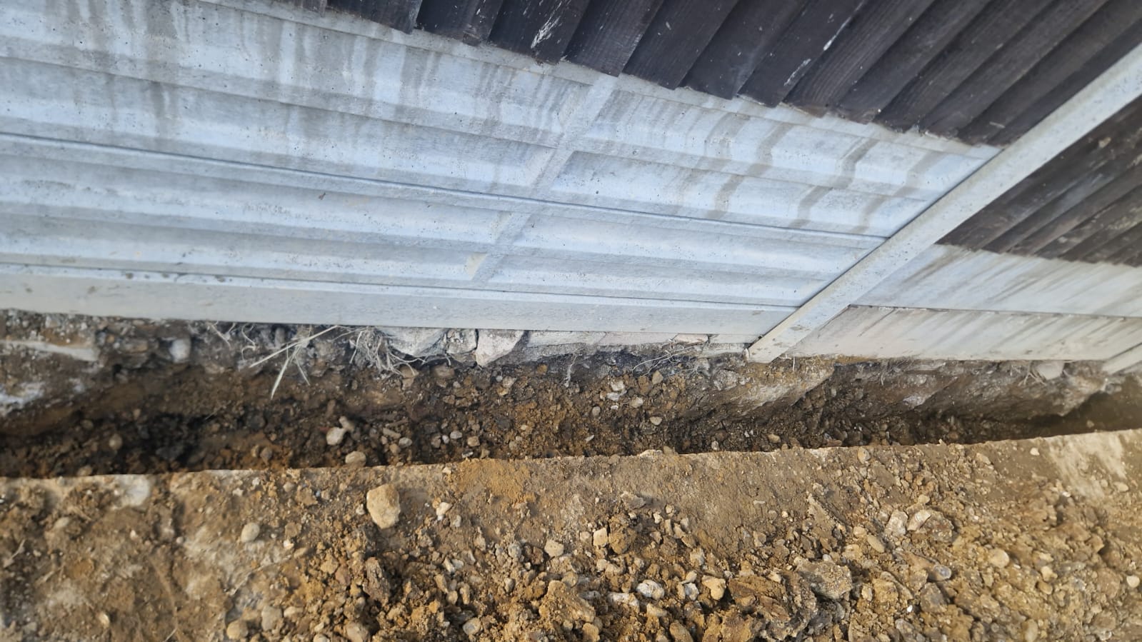 WhatsApp Image 2025-09-24 at 10.31.04 (1) WhatsApp Image 2025-09-24 at 10.31.04 (1)